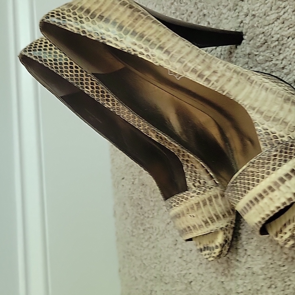 Aldo size 8 snake print open toe pumps